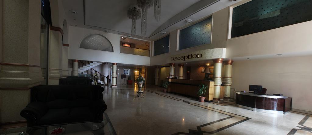 Hotel Grand International Rāipur Exterior foto